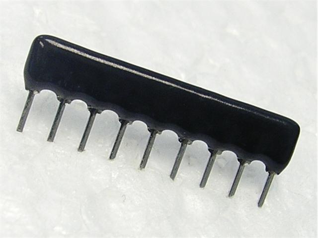 9P8R 10K - Resistors -