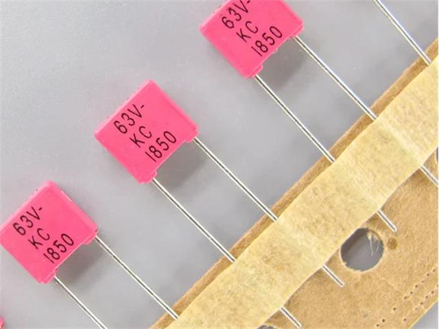 4,7NF 63VPCB5-ERO - Capacitors -