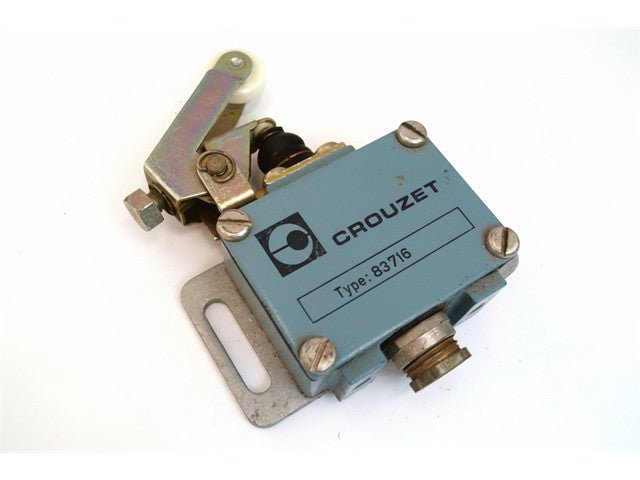 83716 - Switches - 