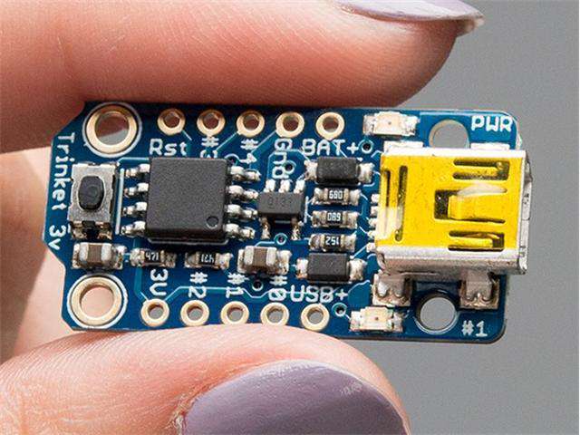 ADF TRINKET MINI-MICROCONT 3.3V - Development / Microcontroller Boards -