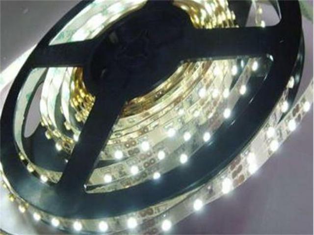 LED 120W 12V IP54 PURE SIL 5MT - LED Displays -