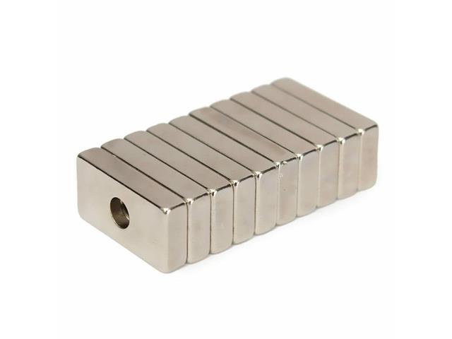 MGT MAGNET 30X20X5 + 5MM CS HOLE - Magnets -