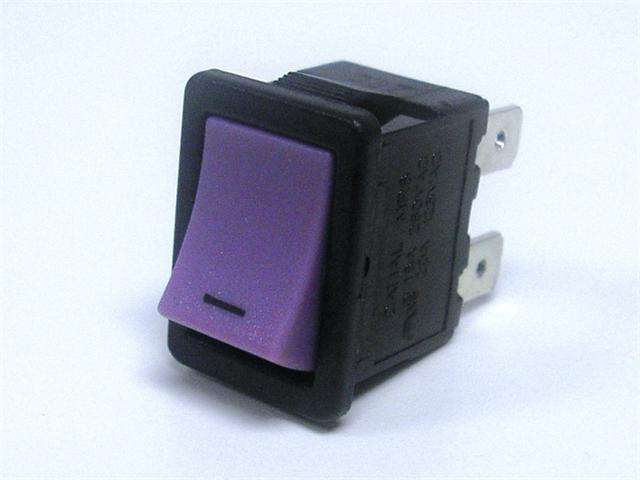 MR6110-C7HBP - Switches -