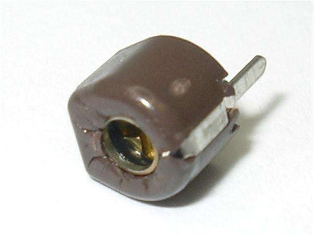 TZ03P600ER - Capacitors -