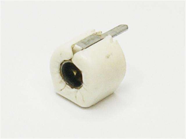 TZ03T110ER - Capacitors -