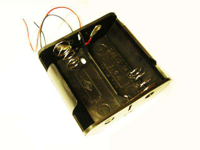UM1X2 WITH LEAD - Batteries -