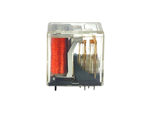 V23154 N4716 - C110 - Relays - 